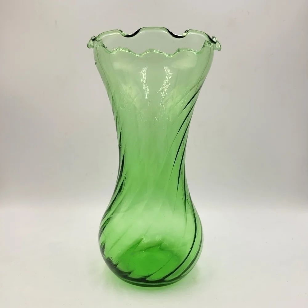Vintage Green Glass Ruffled Edge Swirl Optic Vase